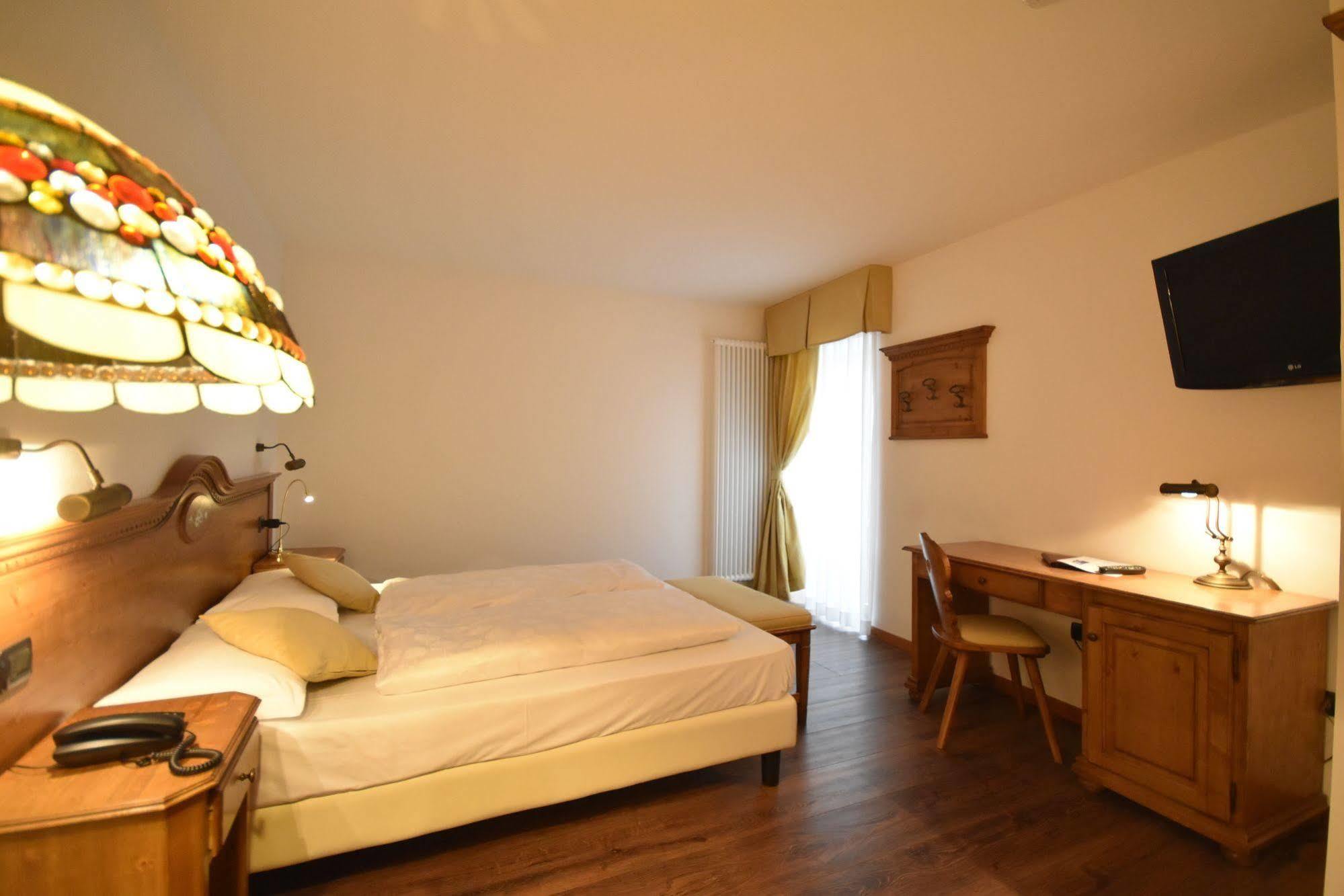 Folgaria Post Hotel Екстер'єр фото