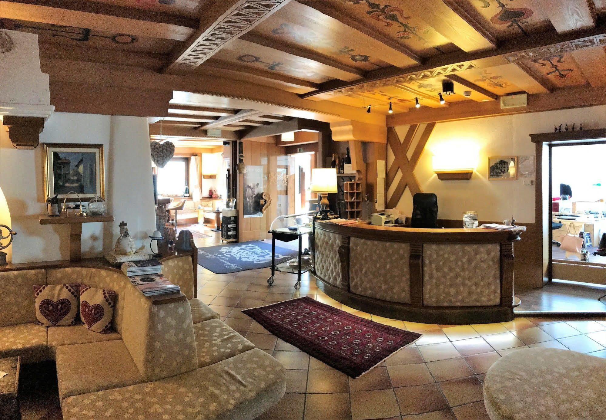 Folgaria Post Hotel Екстер'єр фото